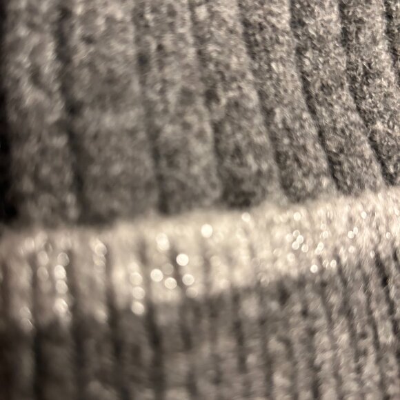 New Beanie Hat: One Size - Picture 6 of 7